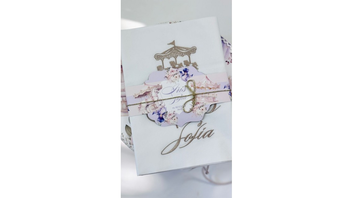 Trusou botez cu carusel și flori de iris în lila și roz prăfuit – „Caruselul Magic” 4
